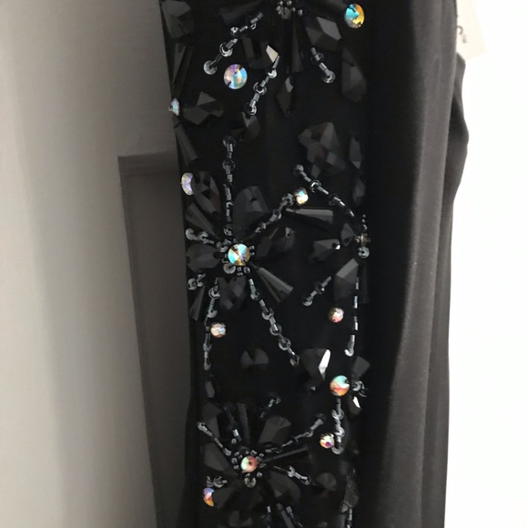 Tony Bowls Evening Gown - Picture 4 of 8